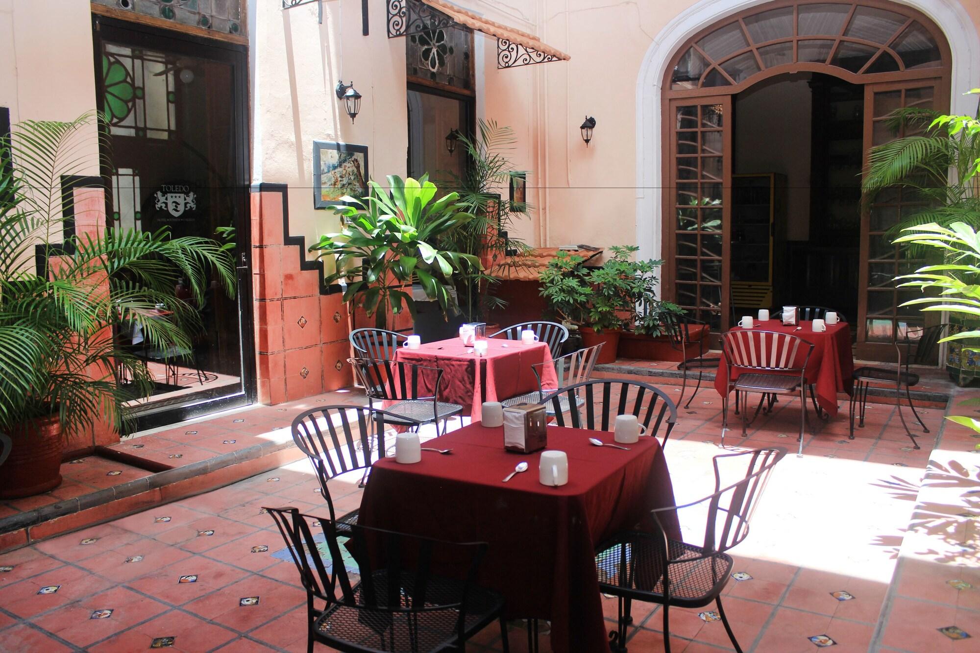 Toledo & Galeria Merida