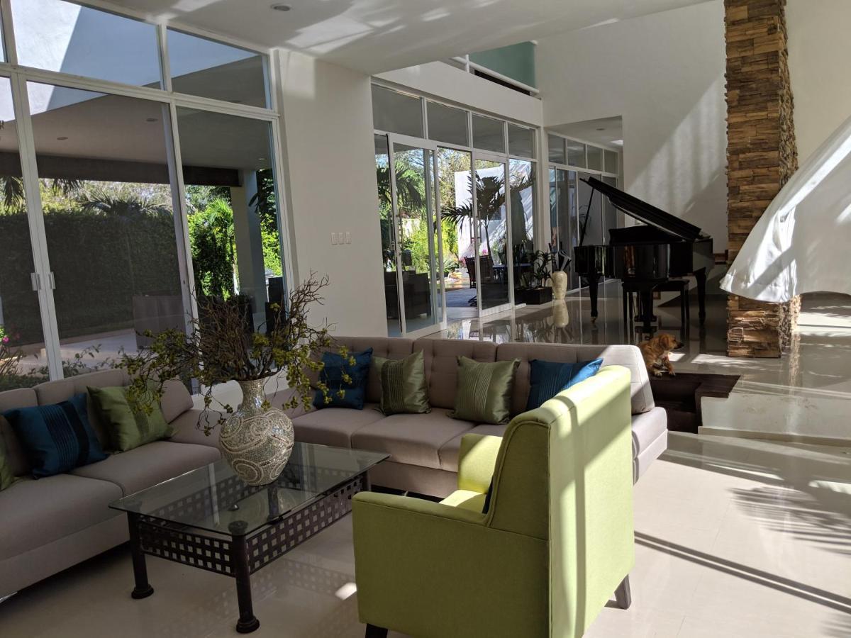 Casa Xcanatun Hotel