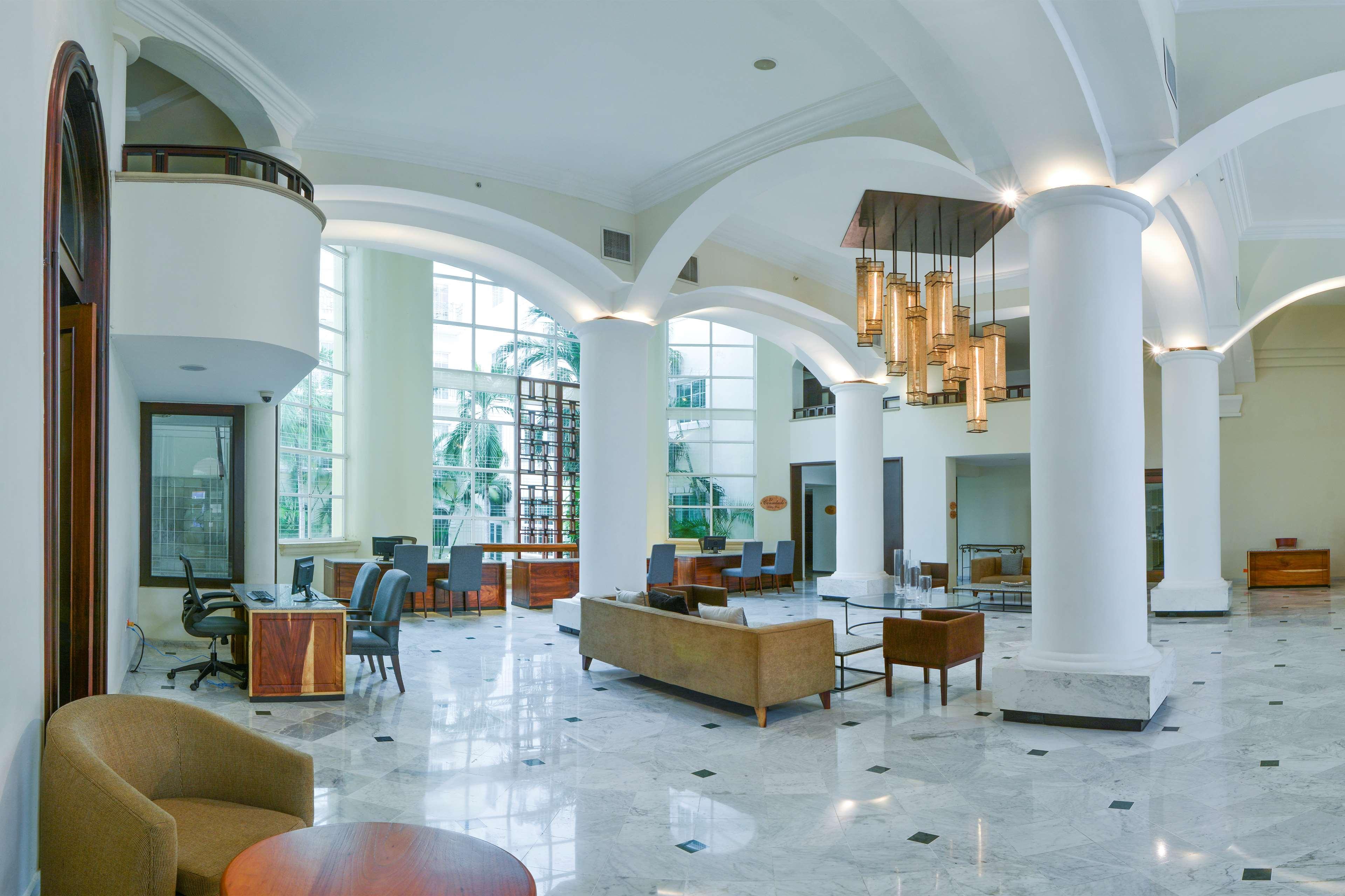 Hotel Mercedes Curio Collection By Hilton Mérida