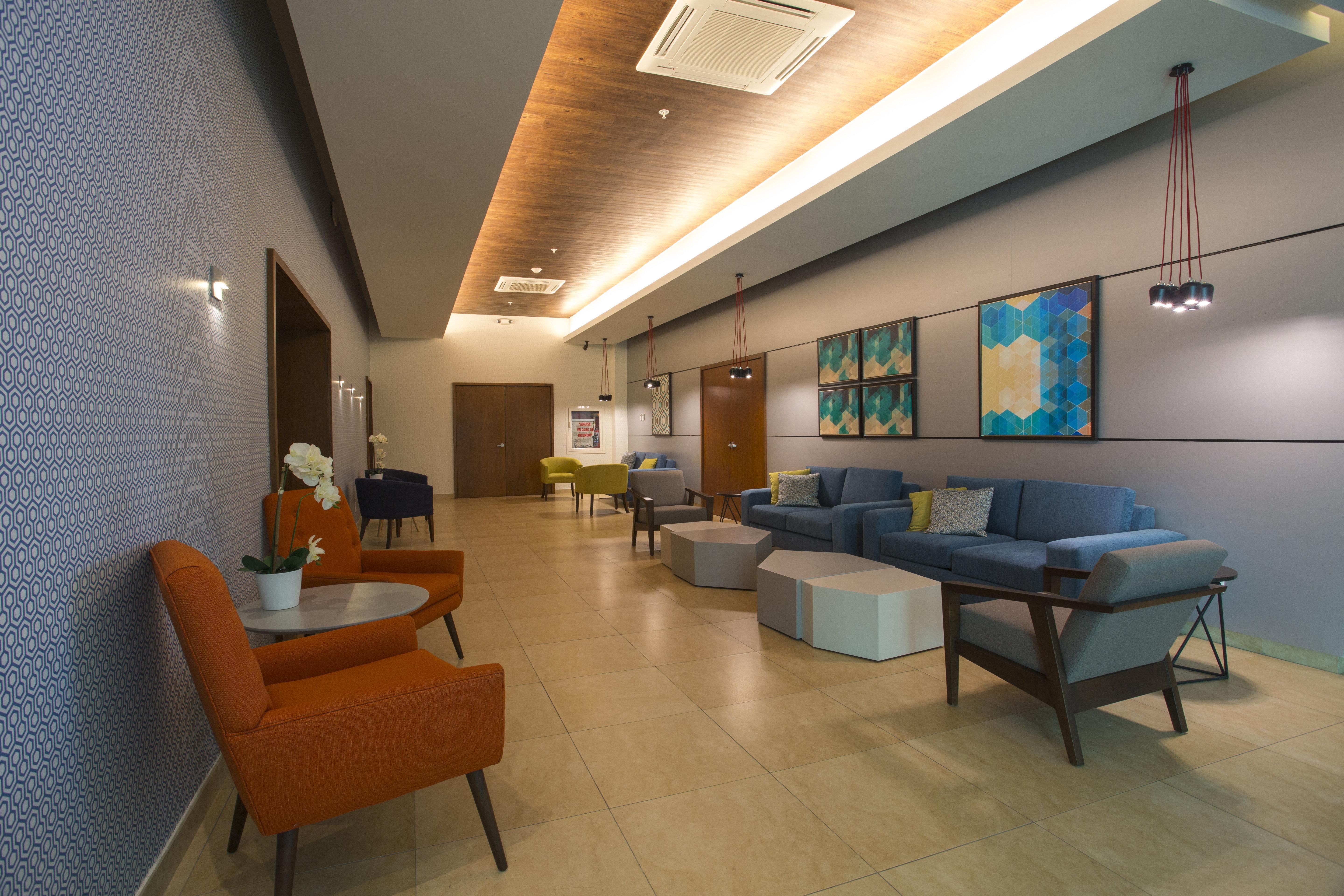 Hotel Express Mérida, An Ihg