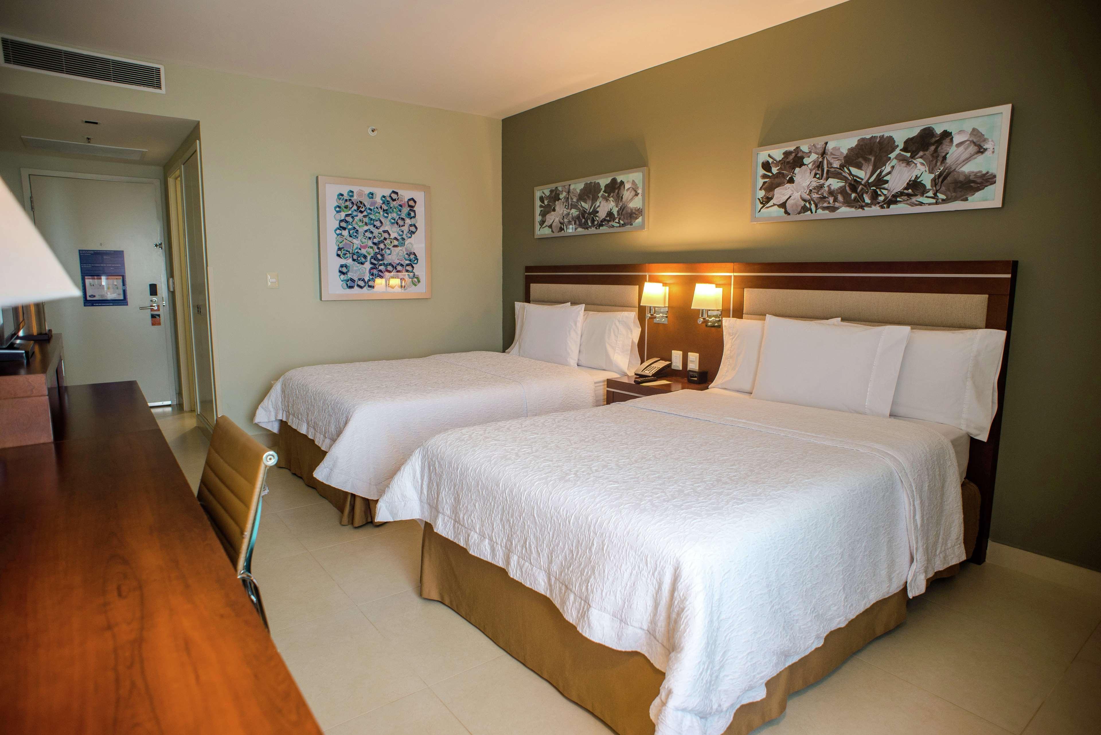 Hampton By Hilton 3*