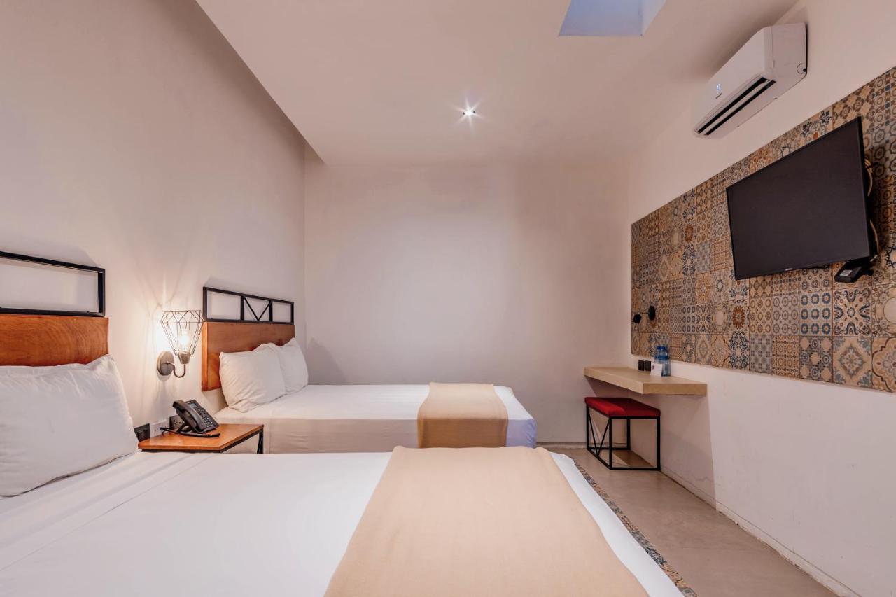Hotel Ho 4*
