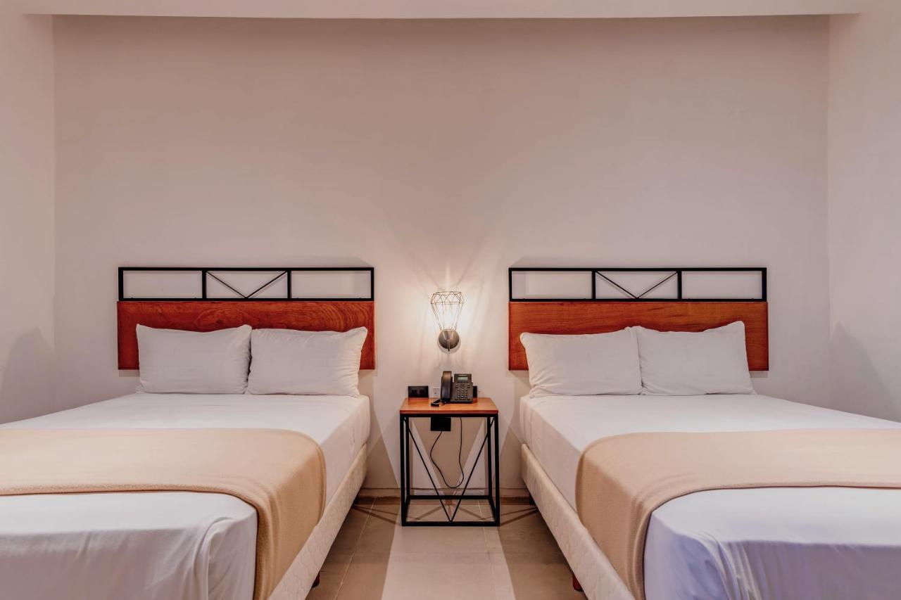 Hotel Ho 4*