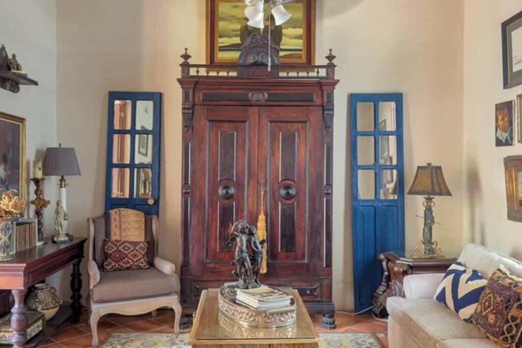 Casa La Perlita - Large Luxury Colonial In Centro