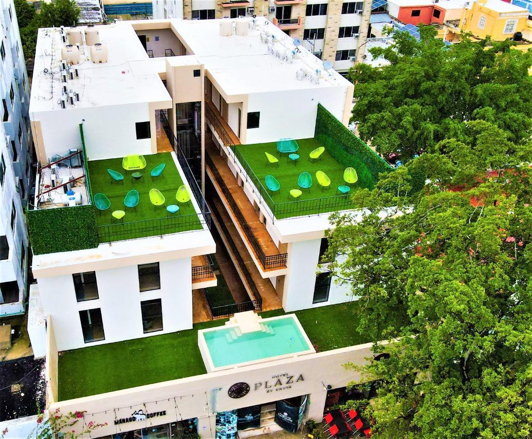 Hotel Plaza By Kavia 4*