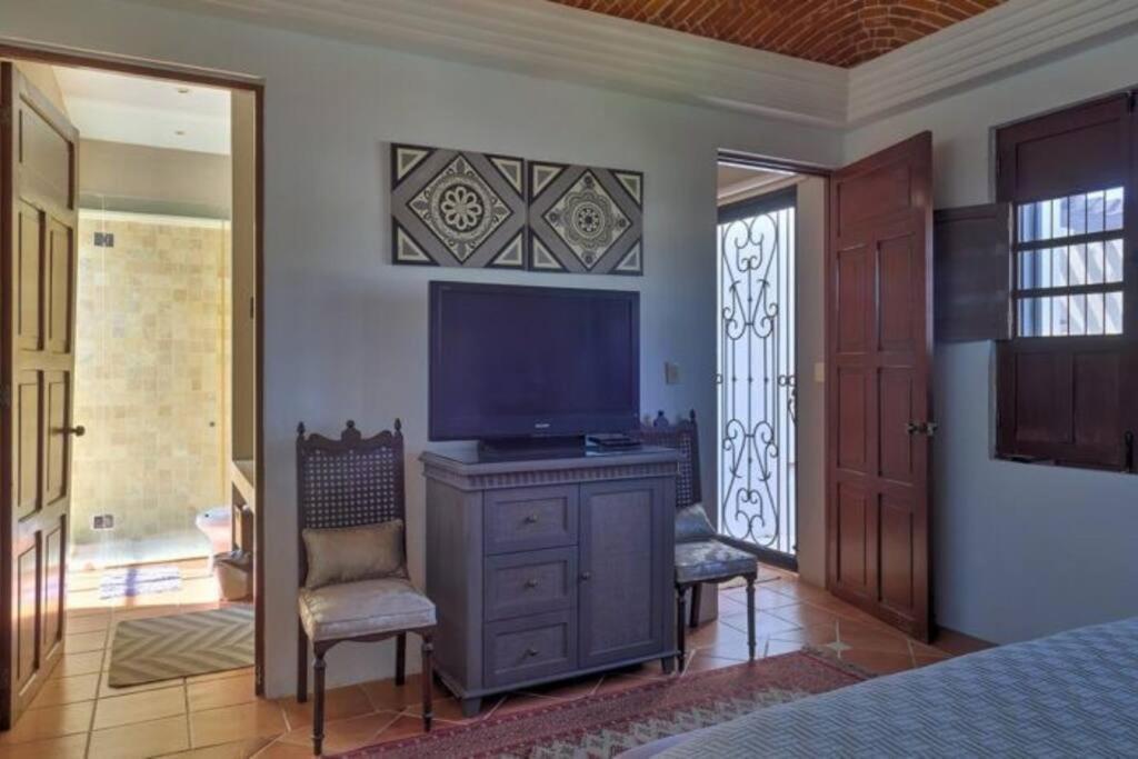 Casa La Perlita - Large Luxury Colonial In Centro Villa