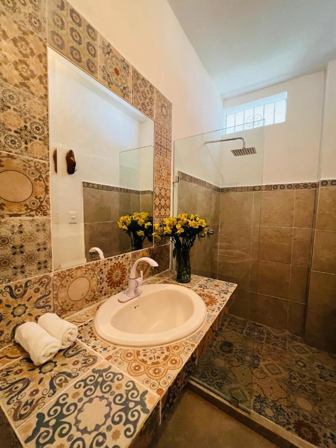 Casa Cayetana Paseo Montejo Centro