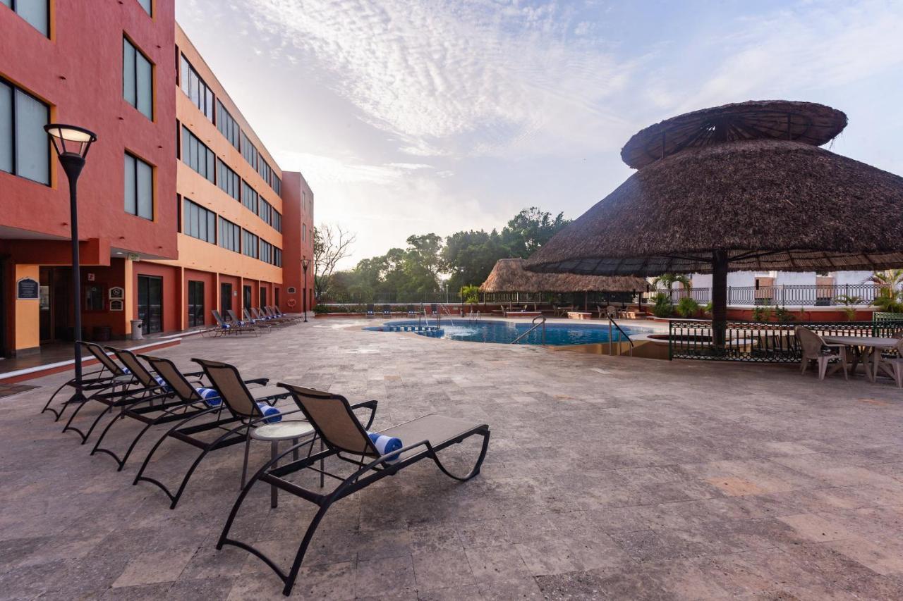 Hotel By Ihg 3*