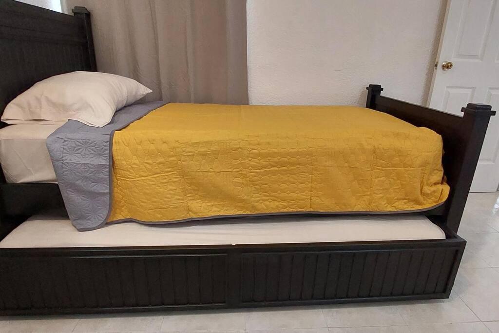 Casa El Conquistador/excelenteubicacion/2hab/wifi * Mérida