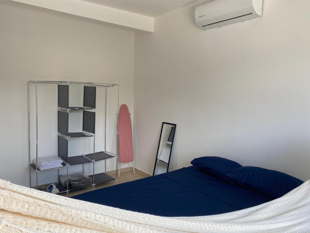 Casa Residencial A Minutos De La Playa Y Principales Atractivos Turisticos De Merida, Con Acceso A Alberca Сasa de vacaciones Mérida