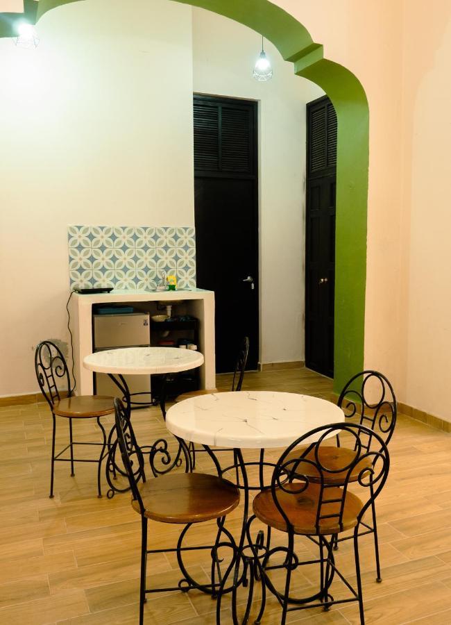 Nido Colibri - Private And Dorms In Remate De Paseo Montejo