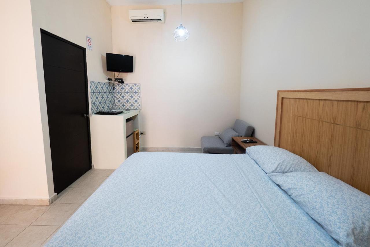 Nido Colibri - Private And Dorms In Remate De Paseo Montejo