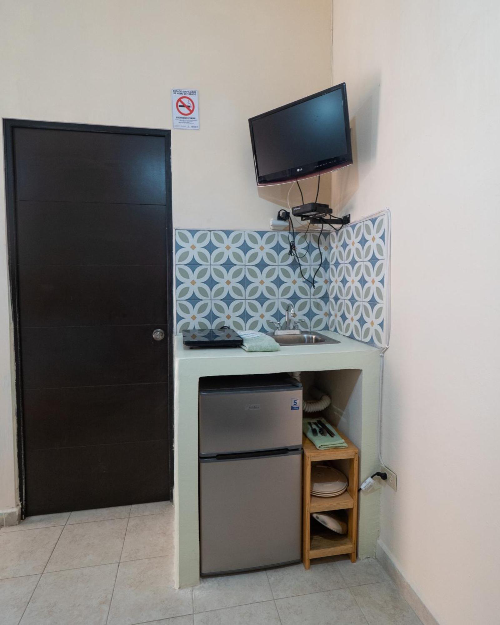 Hotel Nido Colibri - Private And Dorms In Remate De Paseo Montejo