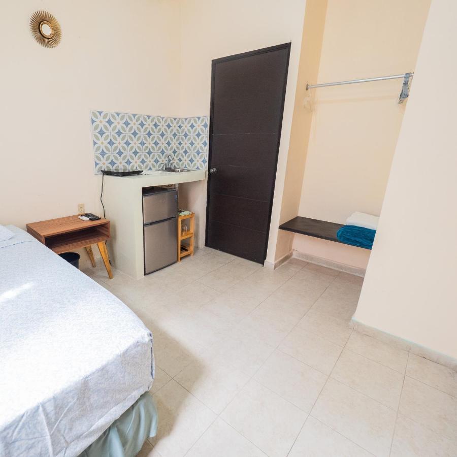 Nido Colibri - Private And Dorms In Remate De Paseo Montejo