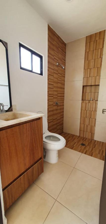 Сasa de vacaciones Casa Residencial A Minutos De La Playa Y Principales Atractivos Turisticos De Merida, Con Acceso A Alberca Mérida