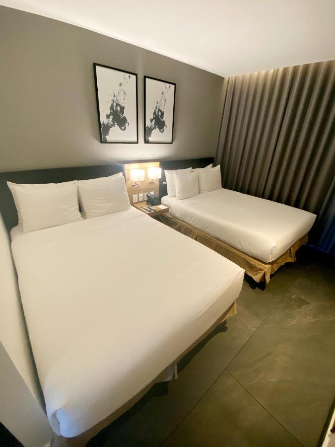 Hotel B's 4*