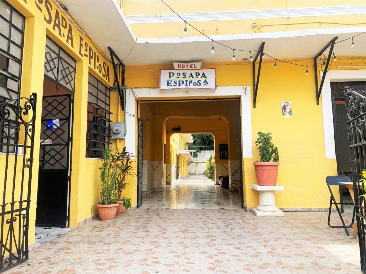Hotel Oyo Espinosa 2*