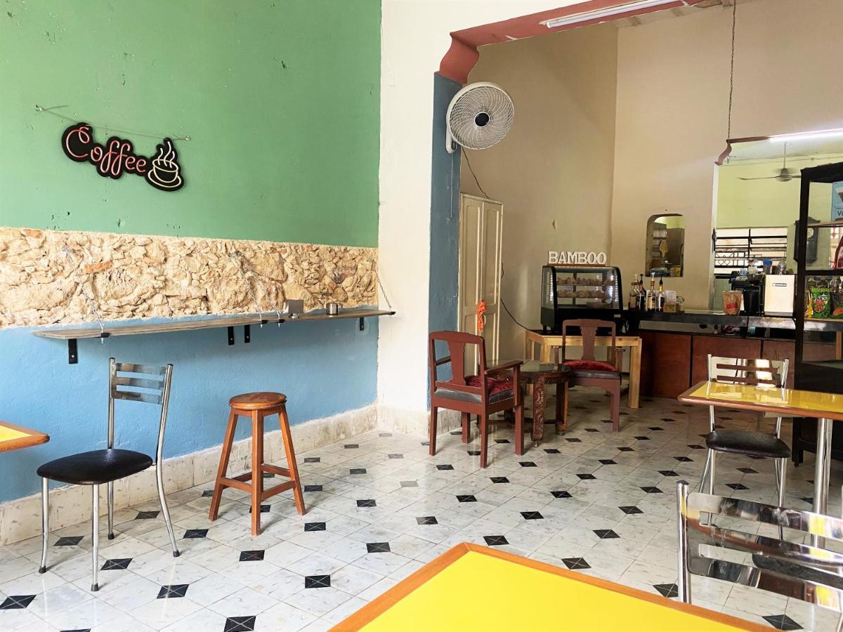 Oyo Espinosa Hotel 2*