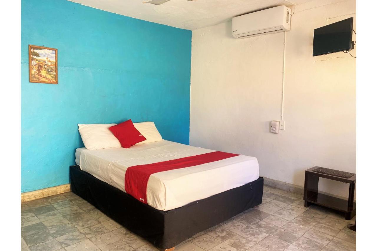 Oyo Espinosa Hotel Mérida