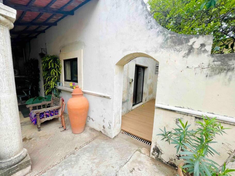 House Dzalbay Santa Lucia With Hot Tub * Mérida