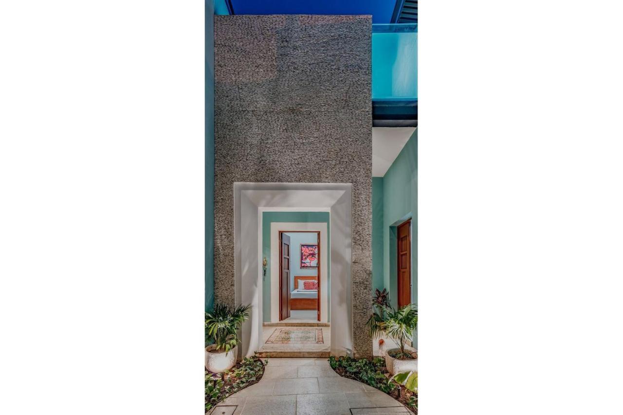 Rincon Del Cielo Rooftop With Glass Walled Pool *