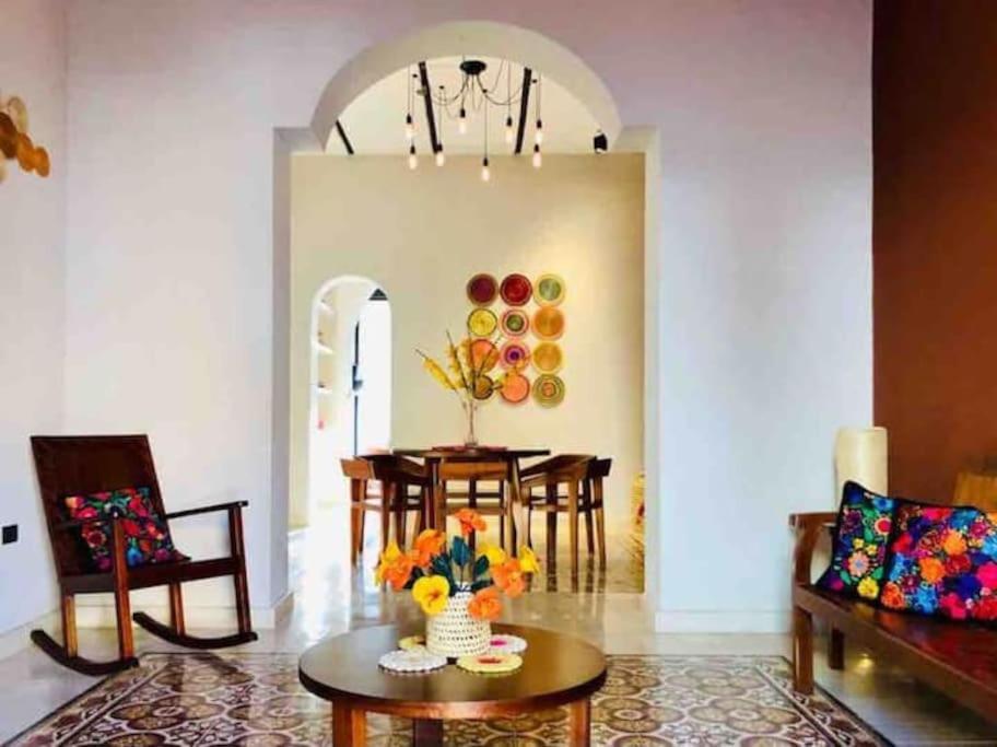 Casa Valentina: Lovely House In Downtown Сasa de vacaciones *