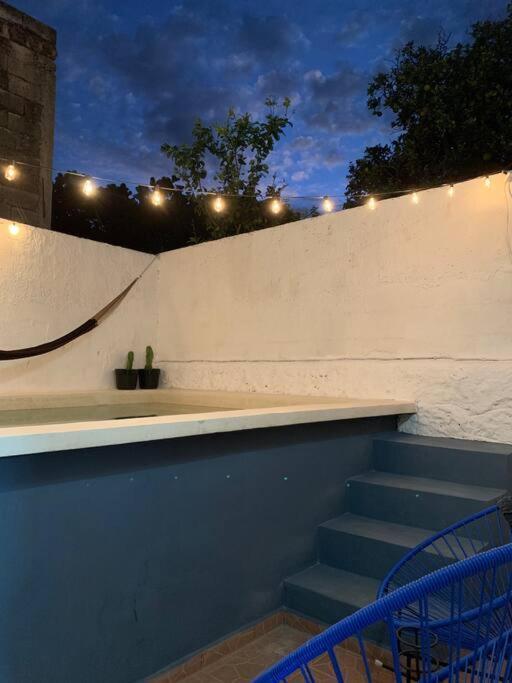 Casita Azul Colonial En El Centro De Merida.