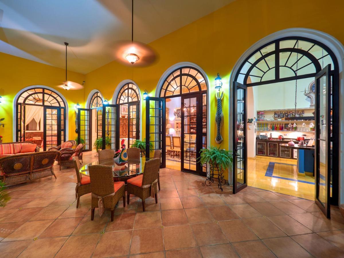 Bed & Breakfast Casa Oasis And Merida