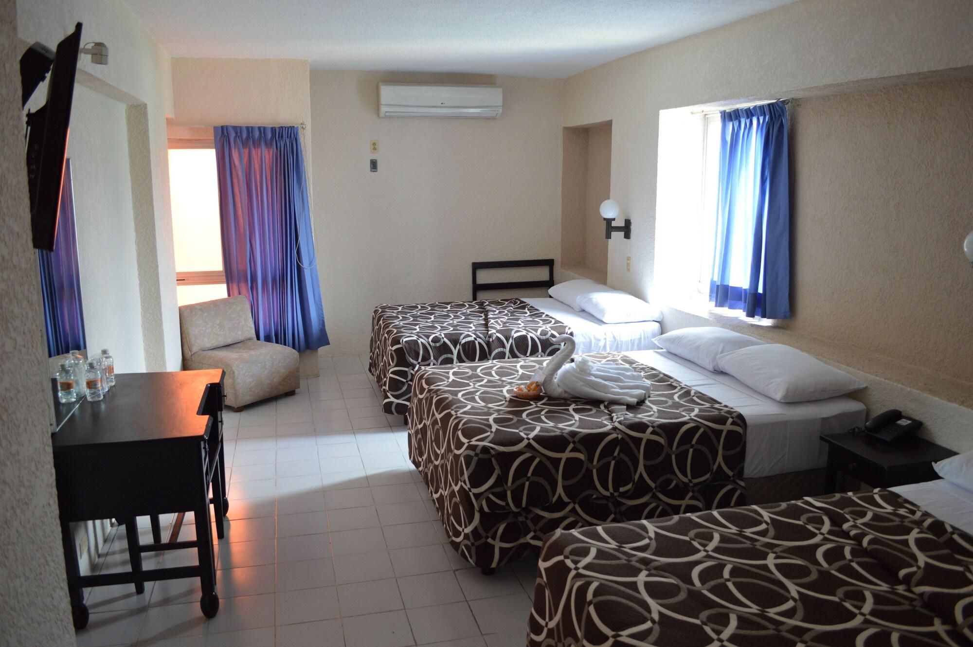 Colon Hotel 3*