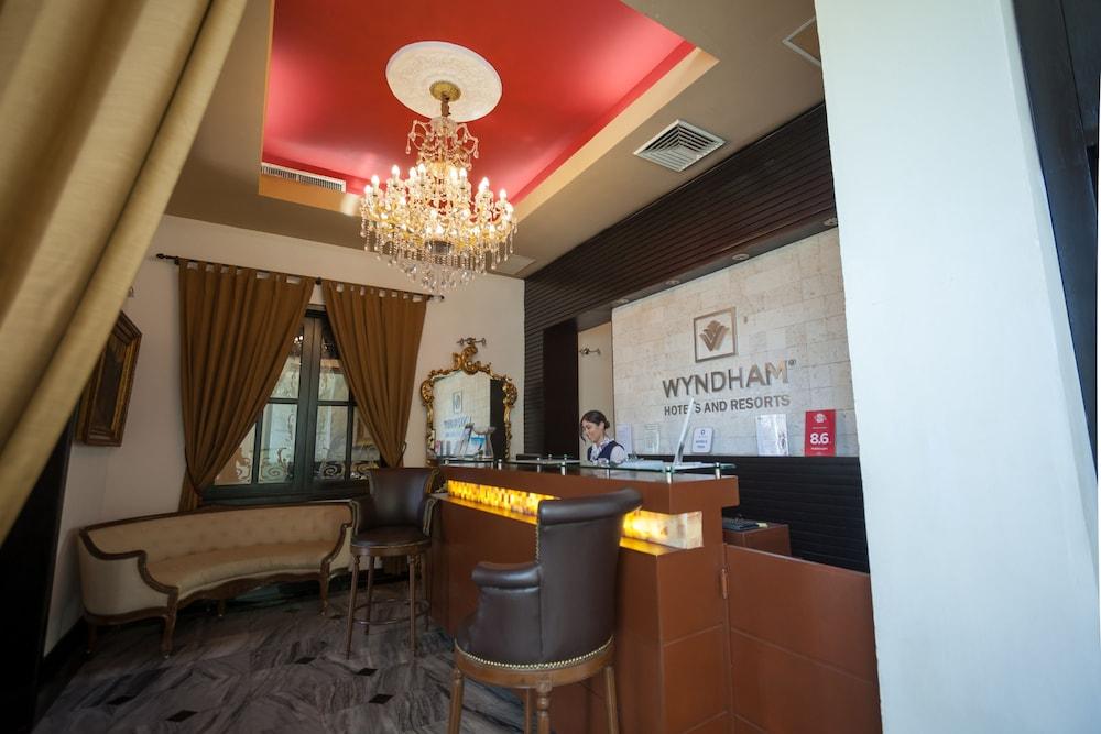 Wyndham 5*
