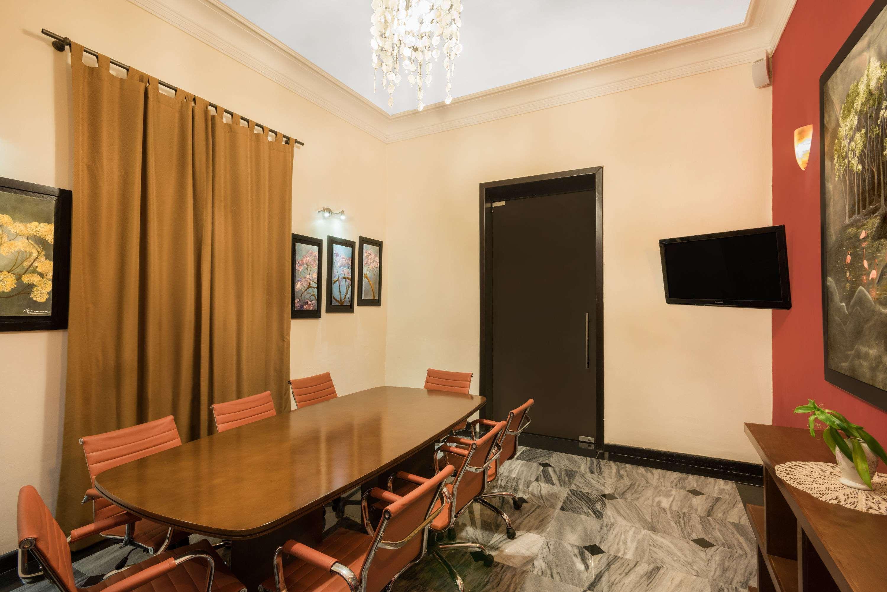 Hotel Wyndham 5*