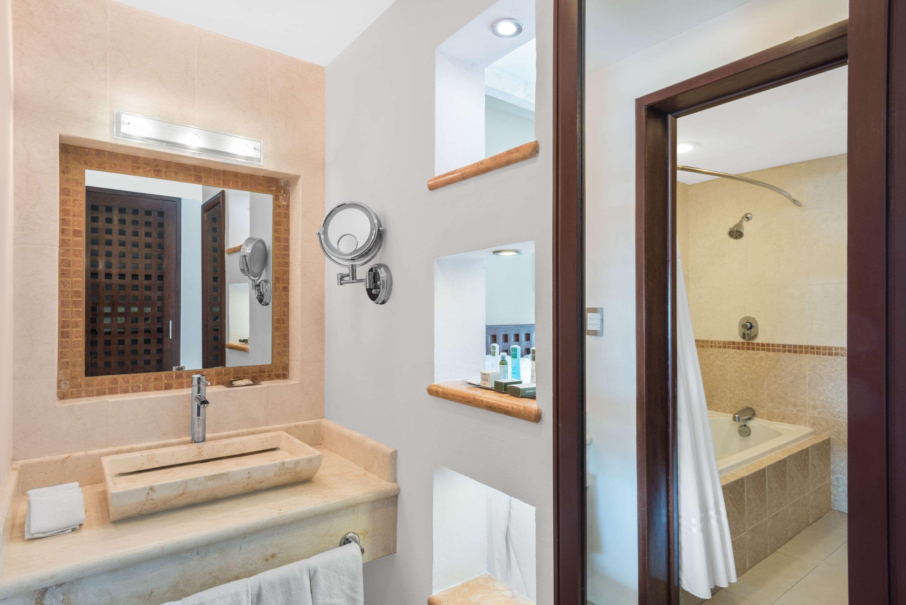 Hotel Wyndham 5*