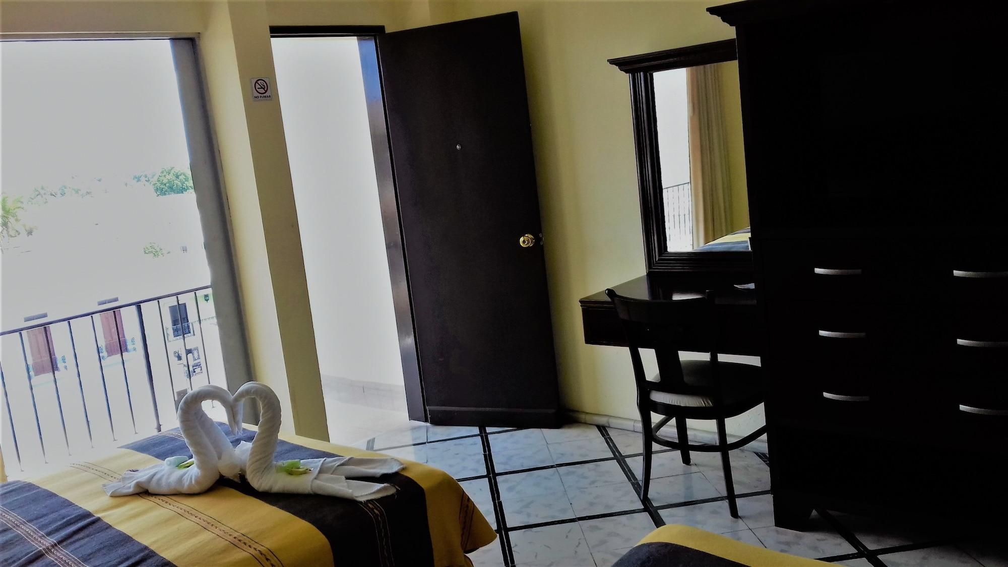 Ambassador Hotel 4*