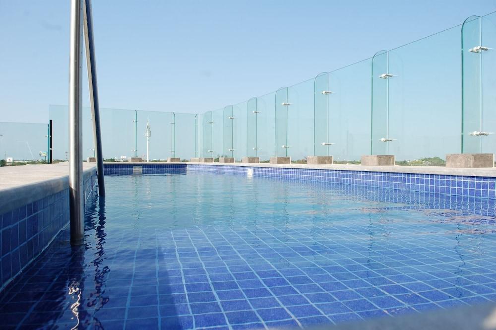 Hilton Garden Hotel