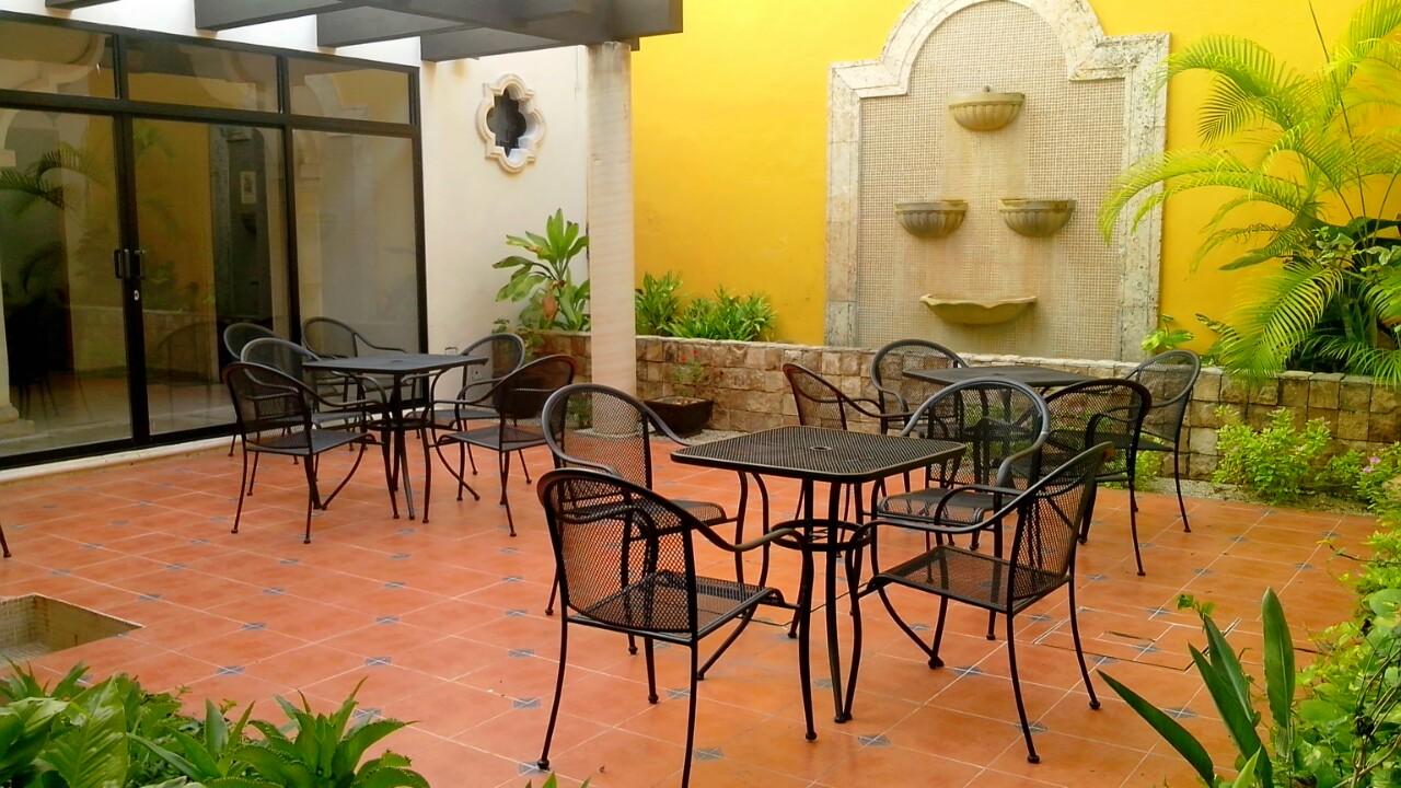 Hotel Maison Del Embajador