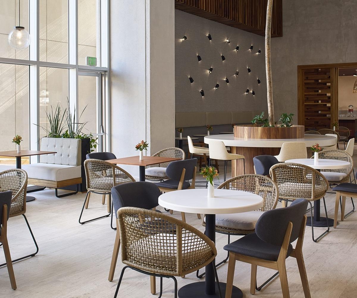 Courtyard By Marriott Downtown Hotel 4*
