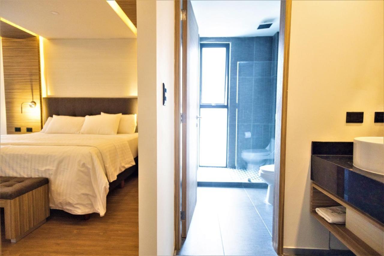 Plaza By Kavia Hotel 4*