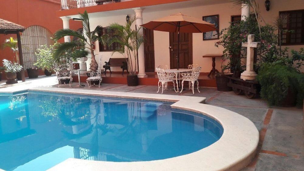 Hotel Santa Lucía