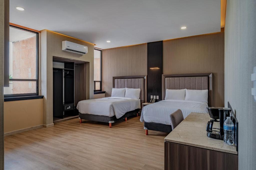 Kavia Premium Hotel 4*