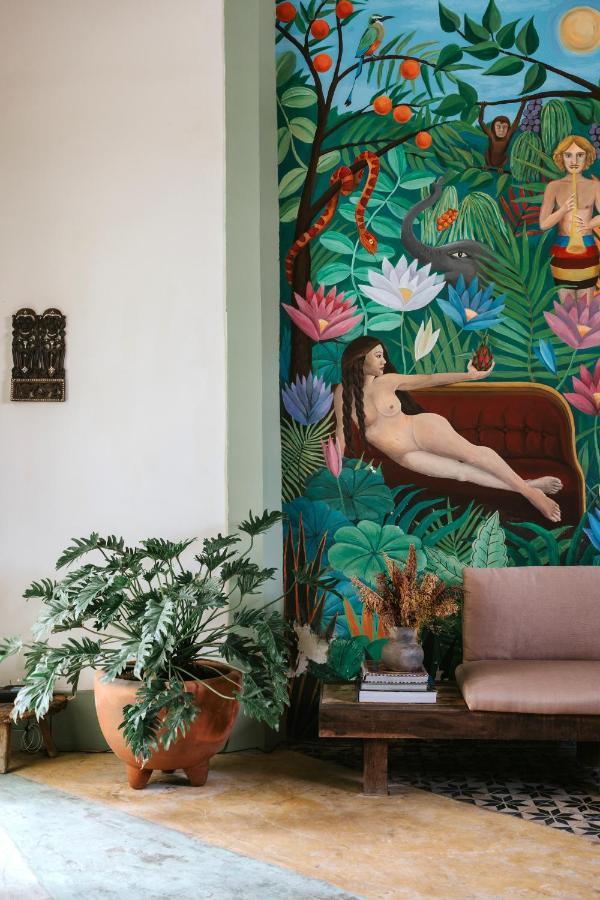Casa Mezcla - *