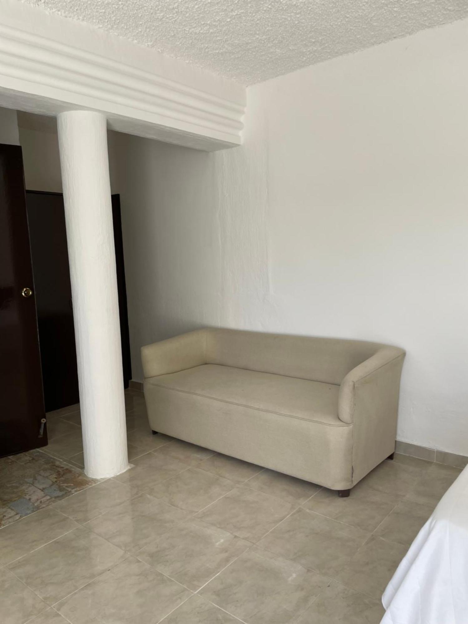 Cupules Aparthotel Merida