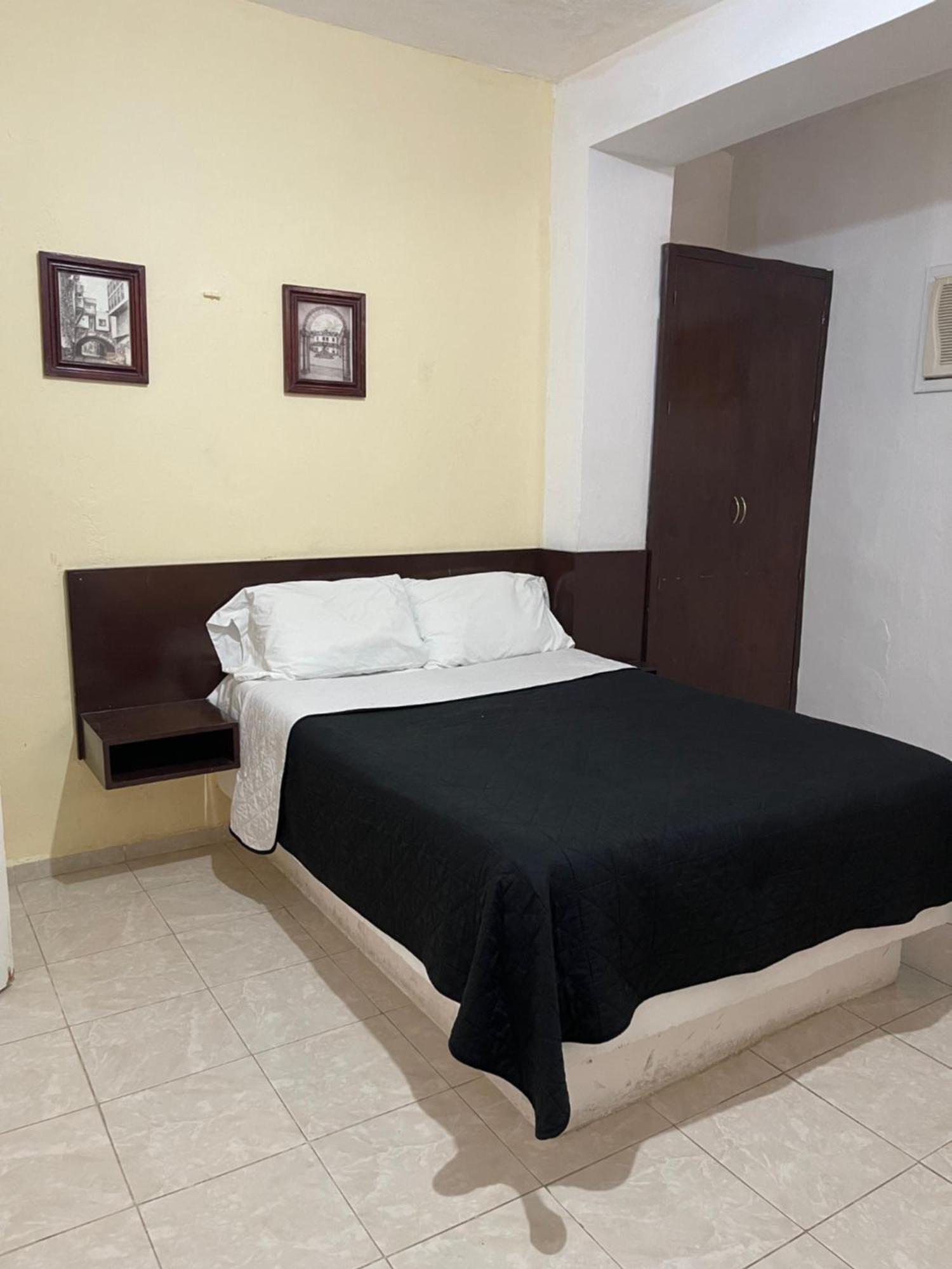 Aparthotel Cupules *