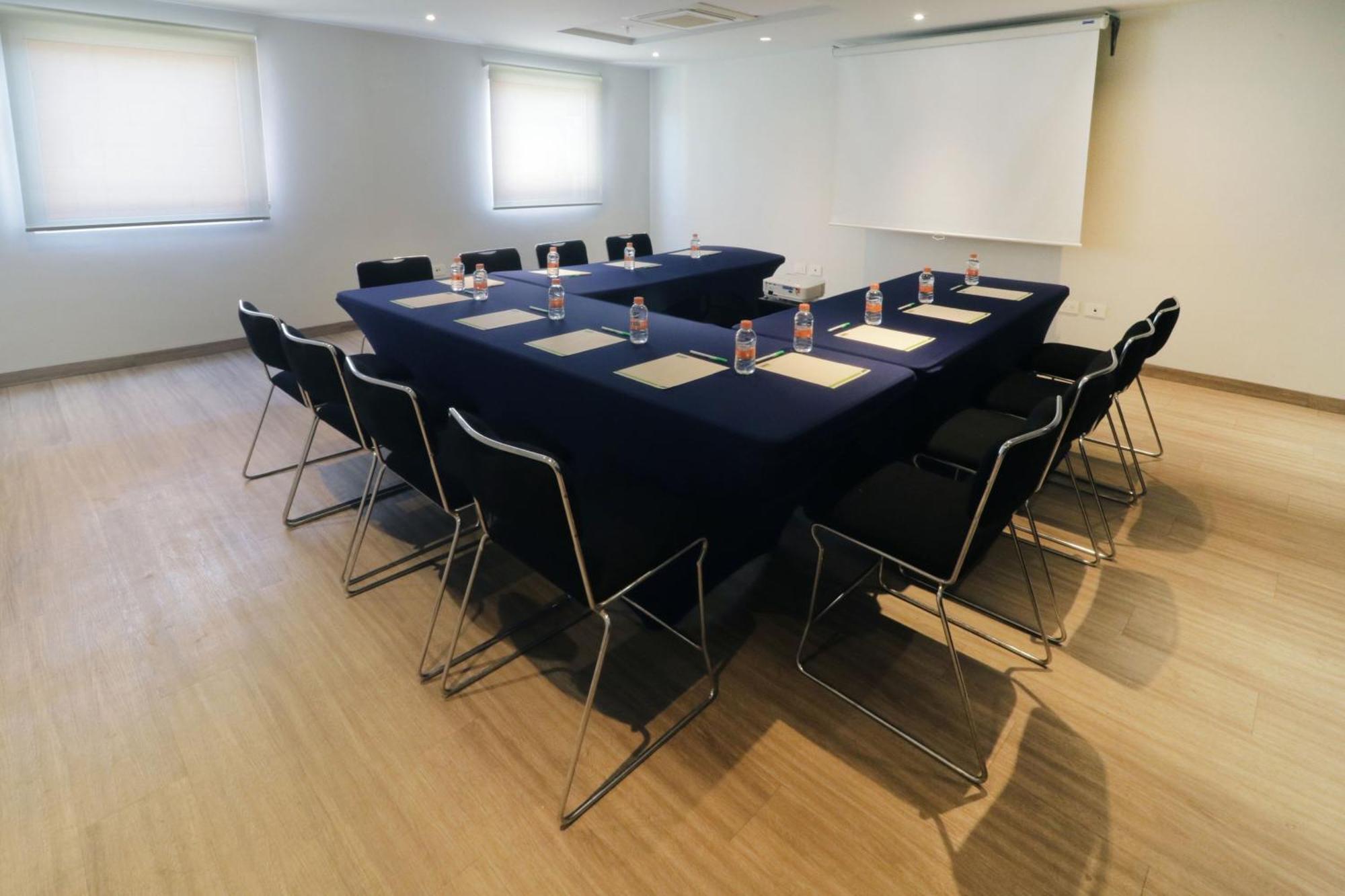 Express Junior By Marriott Altabrisa