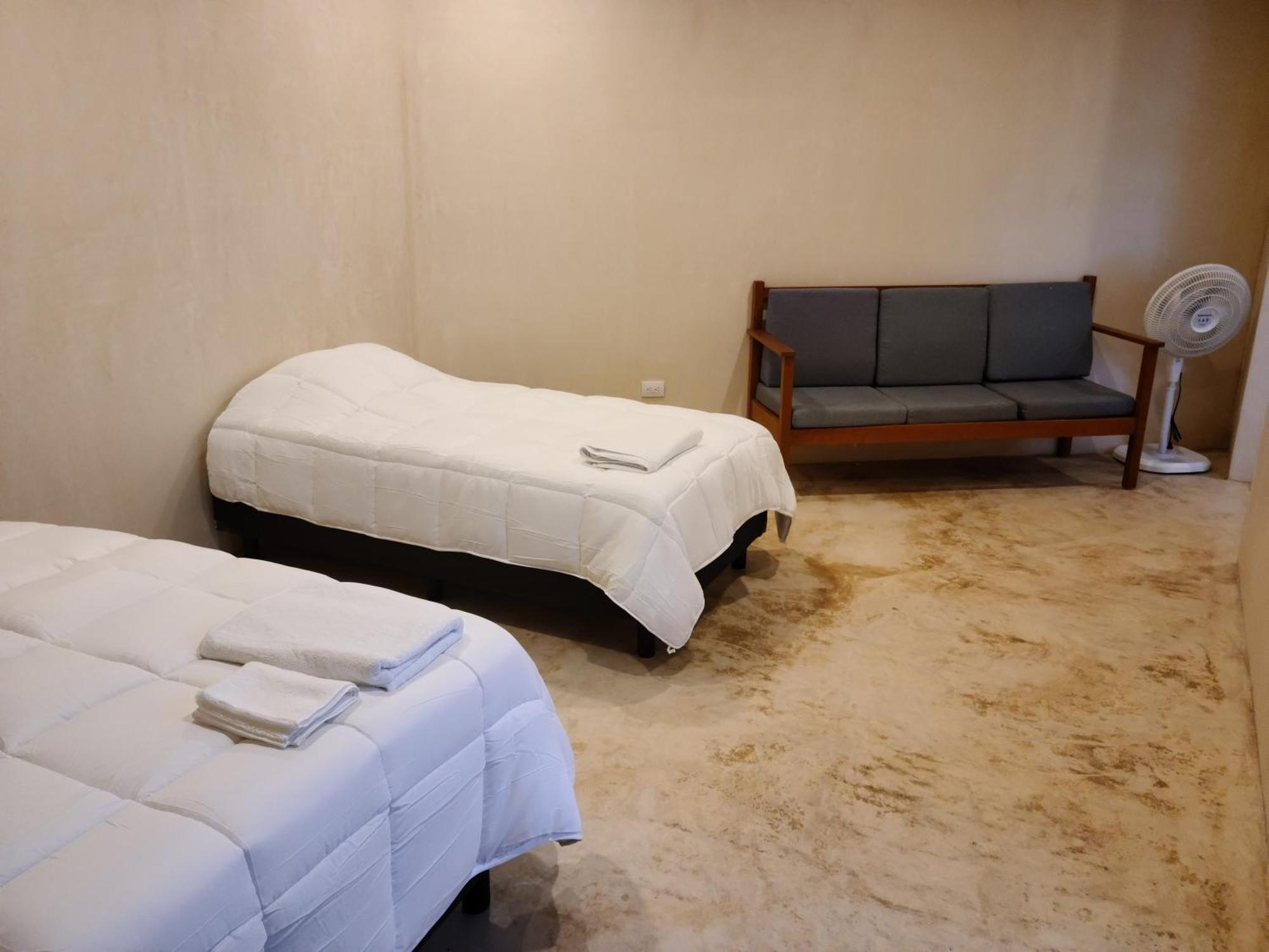 Casa Ramona Hotel *