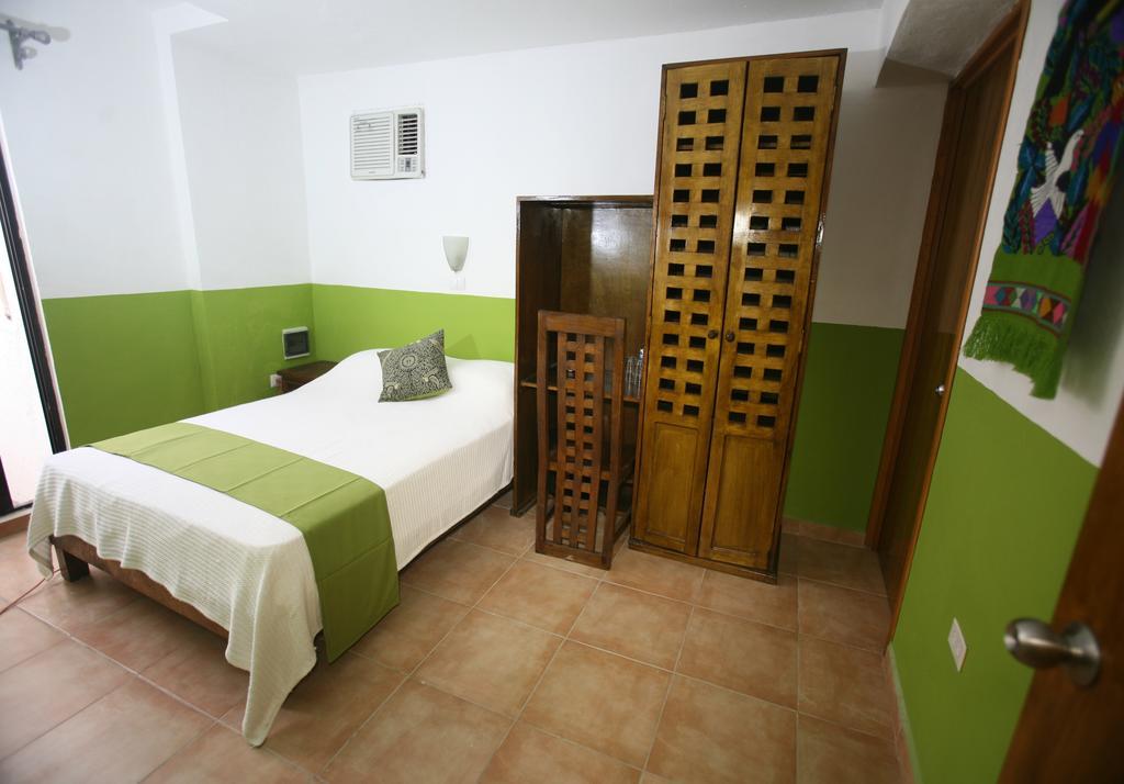Bed and breakfast Aries Y Libra Mérida