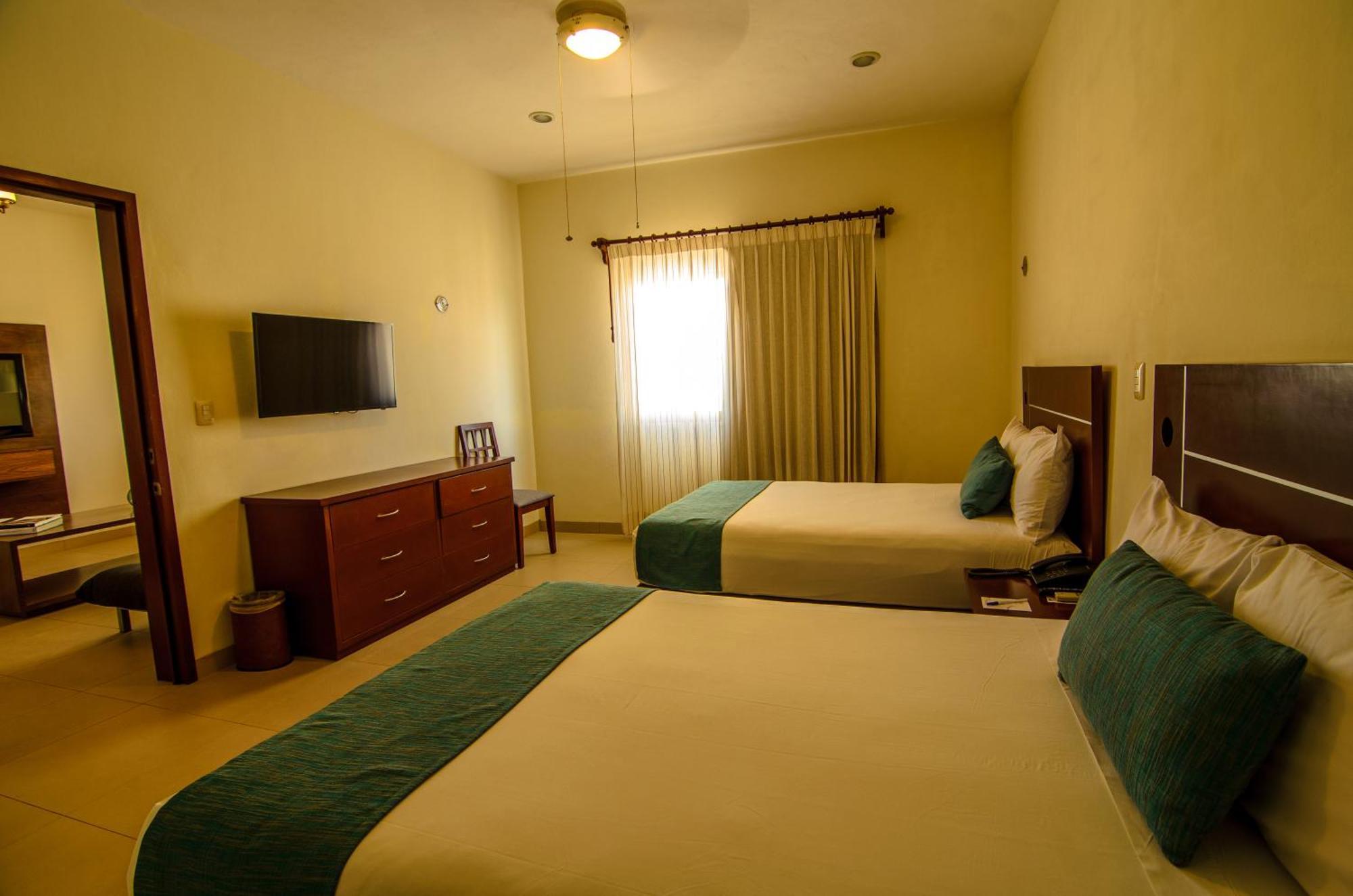 Mesón De La Luna Hotel&spa Hotel