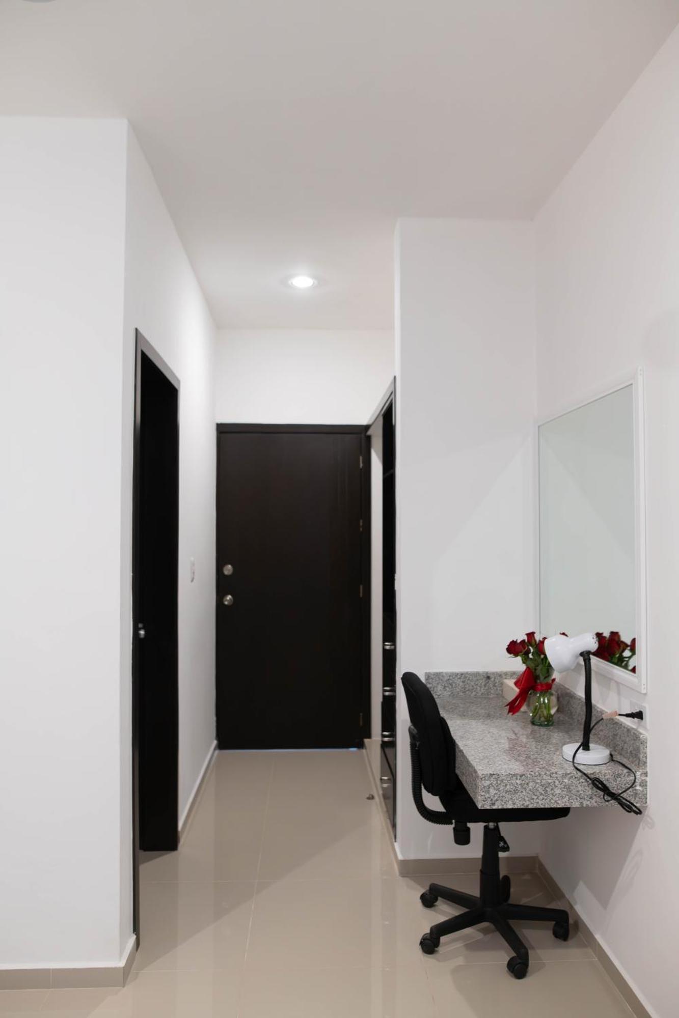 & Yuca Siglo Xxi Hotel 4*
