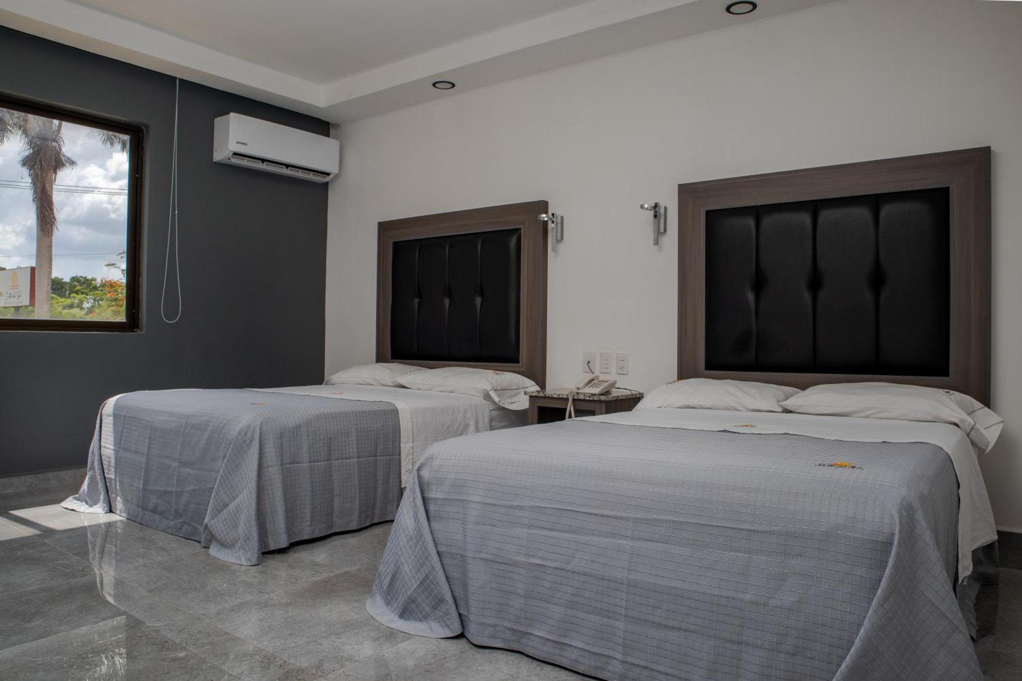 Y Costa Del Sol Hotel *