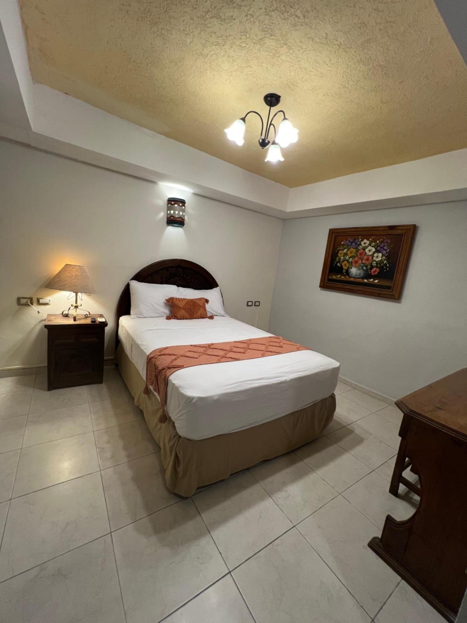Casablanca Hotel *
