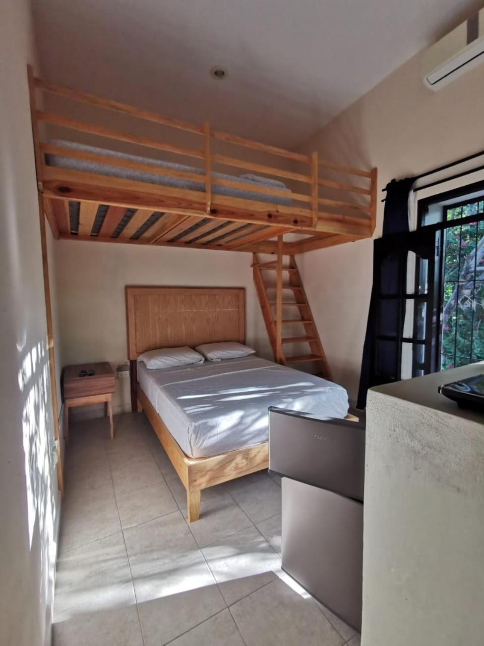 Nido Colibri - Private And Dorms In Remate De Paseo Montejo Mérida